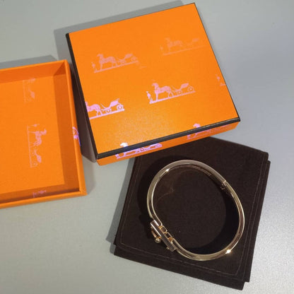 [⭐Shinejoy]H GREY BRACELET