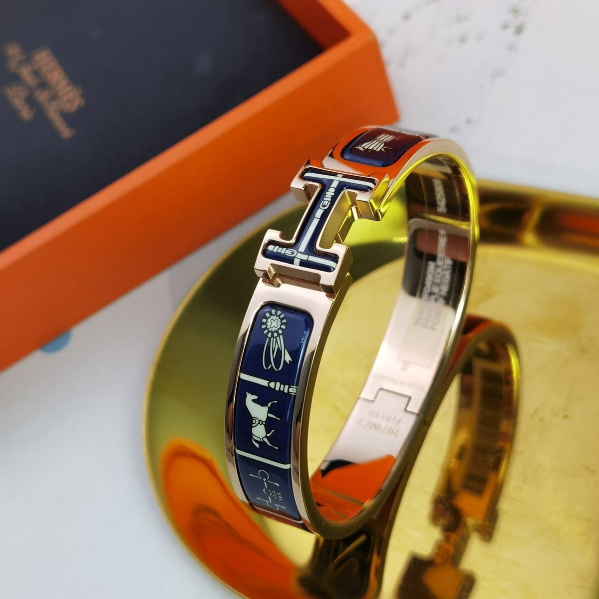 [⭐Shinejoy]H COUVERTURES DARK BLUE BRACELET