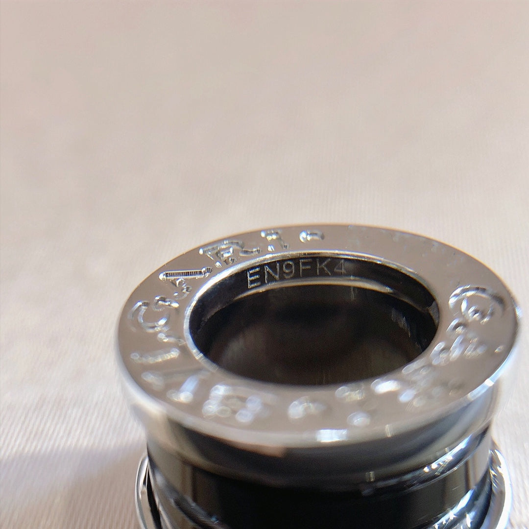 [⭐Shinejoy]ZERO 1 BLACK CERAMIC SILVER NECKLACE