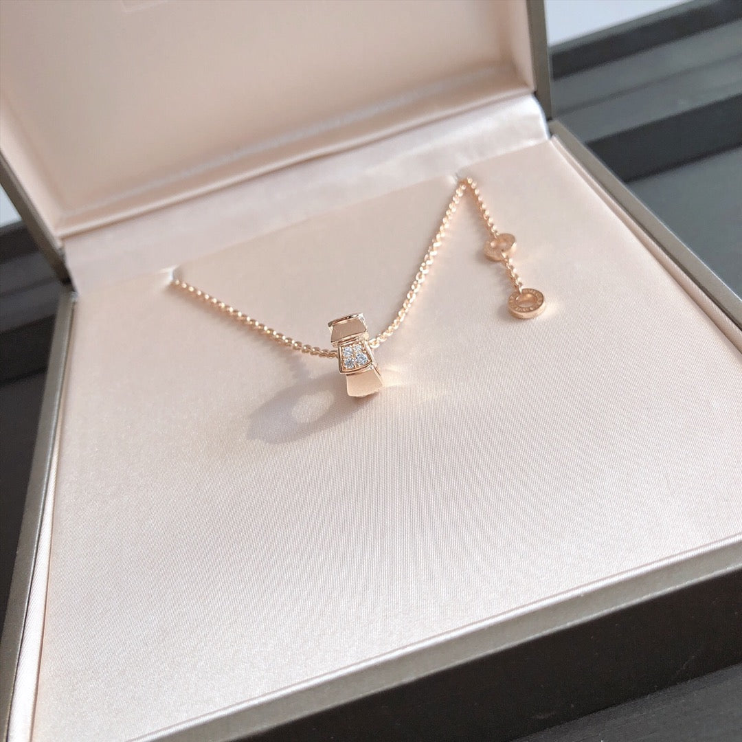 [⭐Shinejoy]SERPENTI PEDANT DIAMOND PINK GOLD NECKLACE