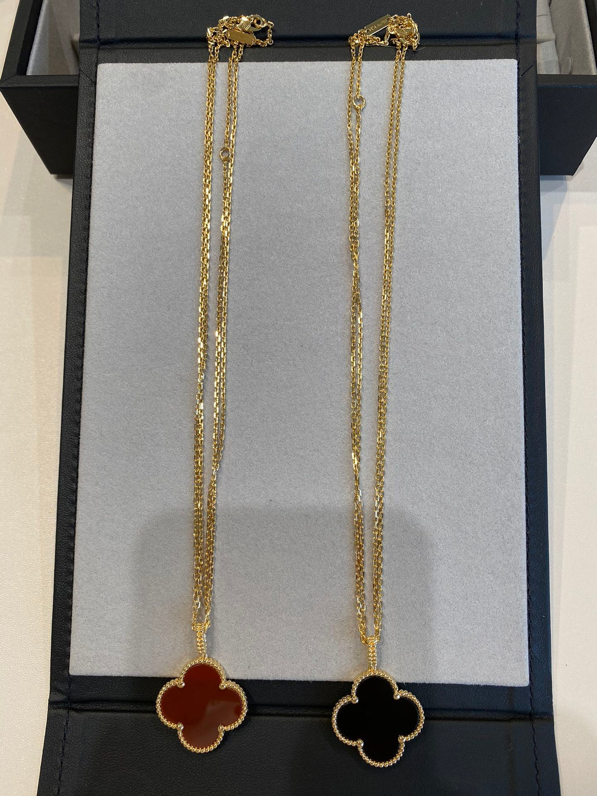 [⭐Shinejoy]CLOVER 25MM NECKLACE GOLD CARNELIAN