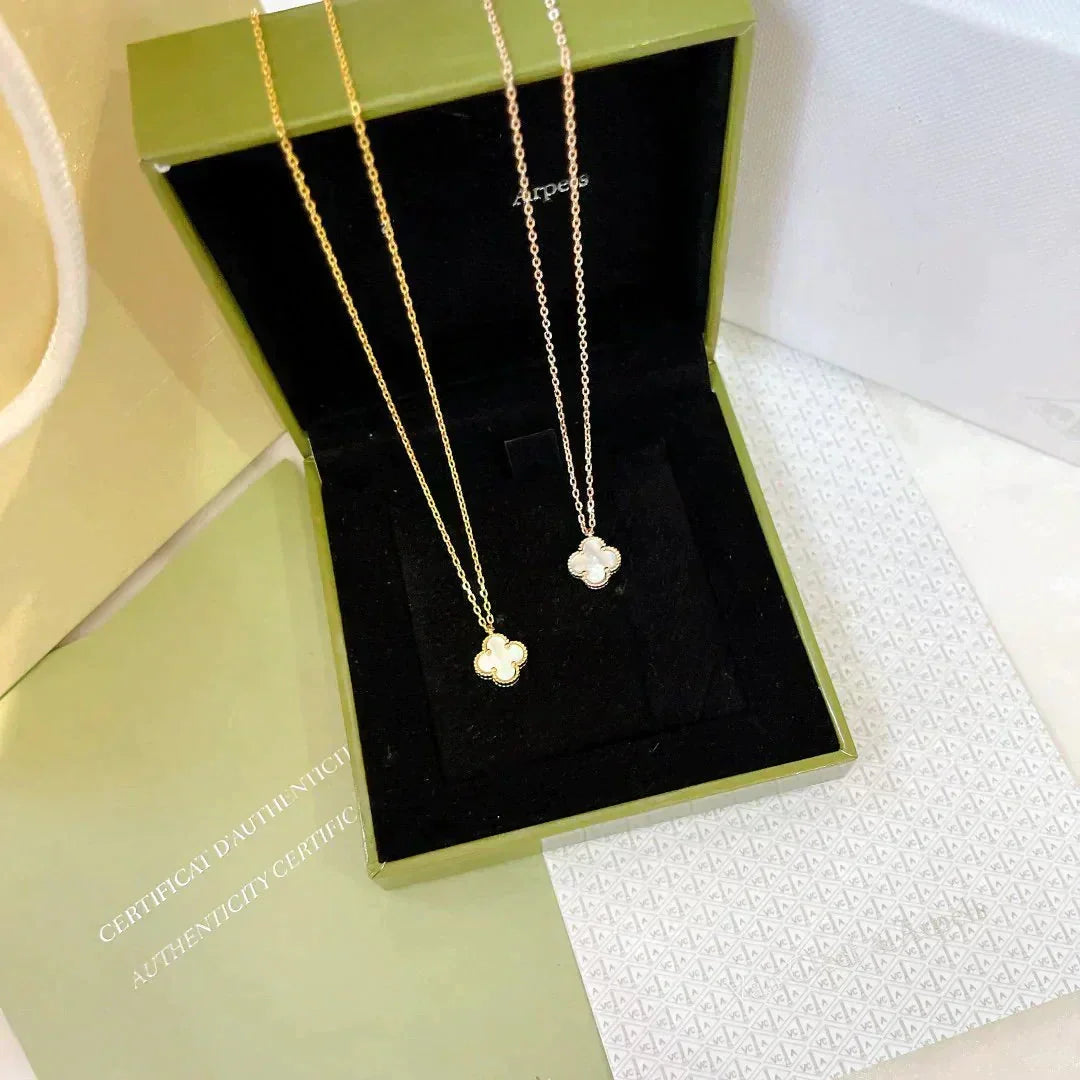 [⭐Shinejoy]CLOVER MINI 9.5MM WHITE MOTHER-OF-PEARL NECKLACE