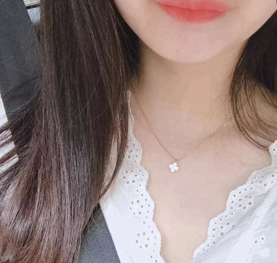[⭐Shinejoy]CLOVER MINI 9.5MM WHITE MOTHER-OF-PEARL NECKLACE