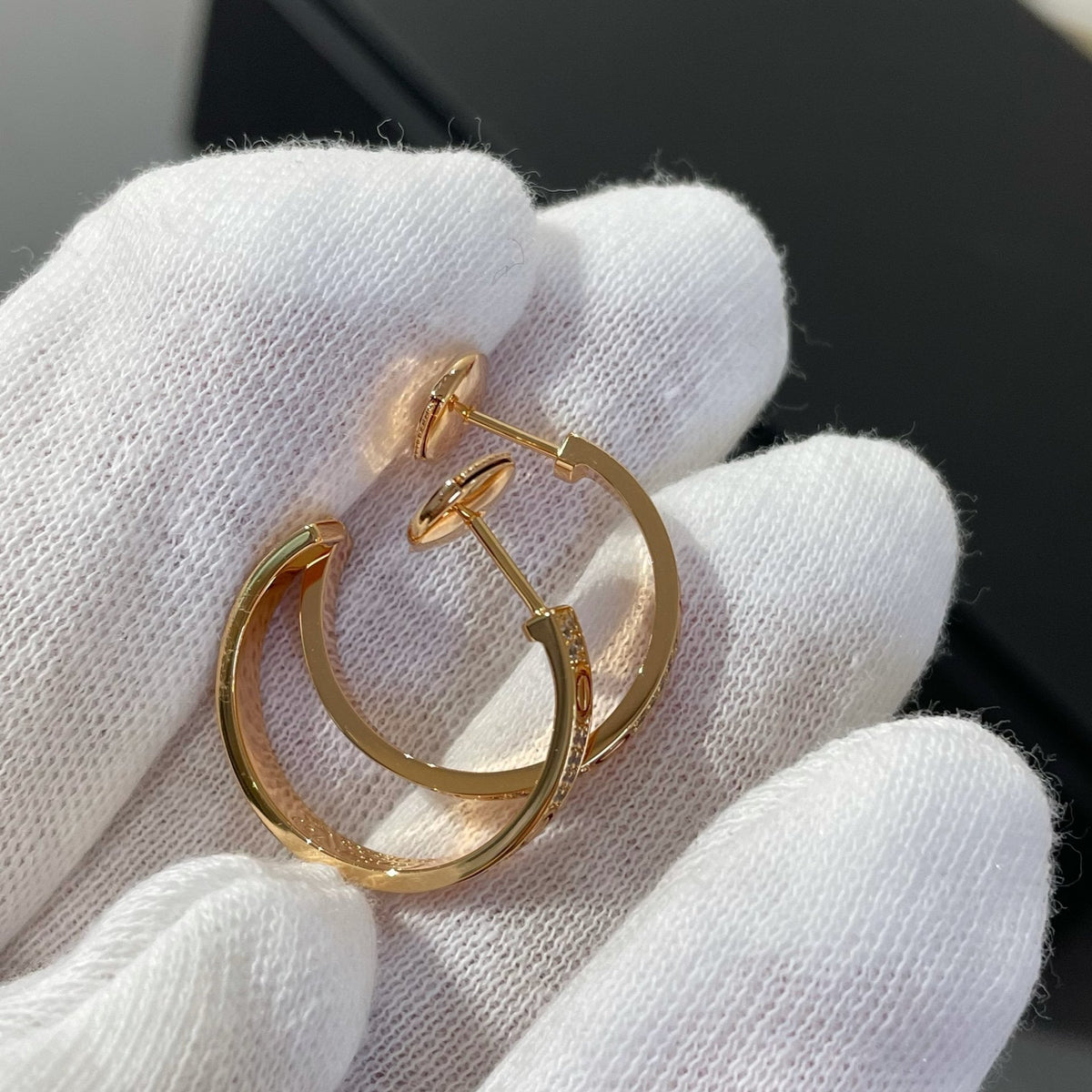 [⭐Shinejoy]LOVE DIAMOND PINK GOLD HOOP EARRINGS