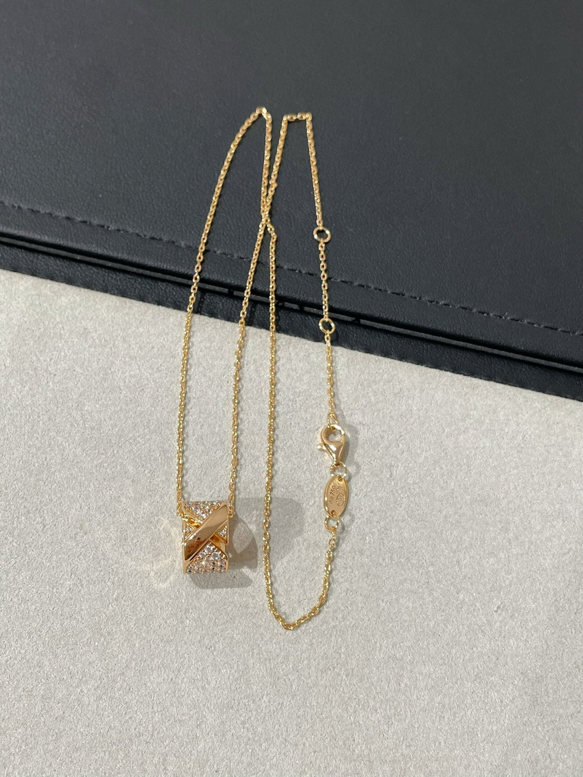 [⭐Shinejoy]LIENS EVIDENCE DIAMOND PAVED NECKLACE