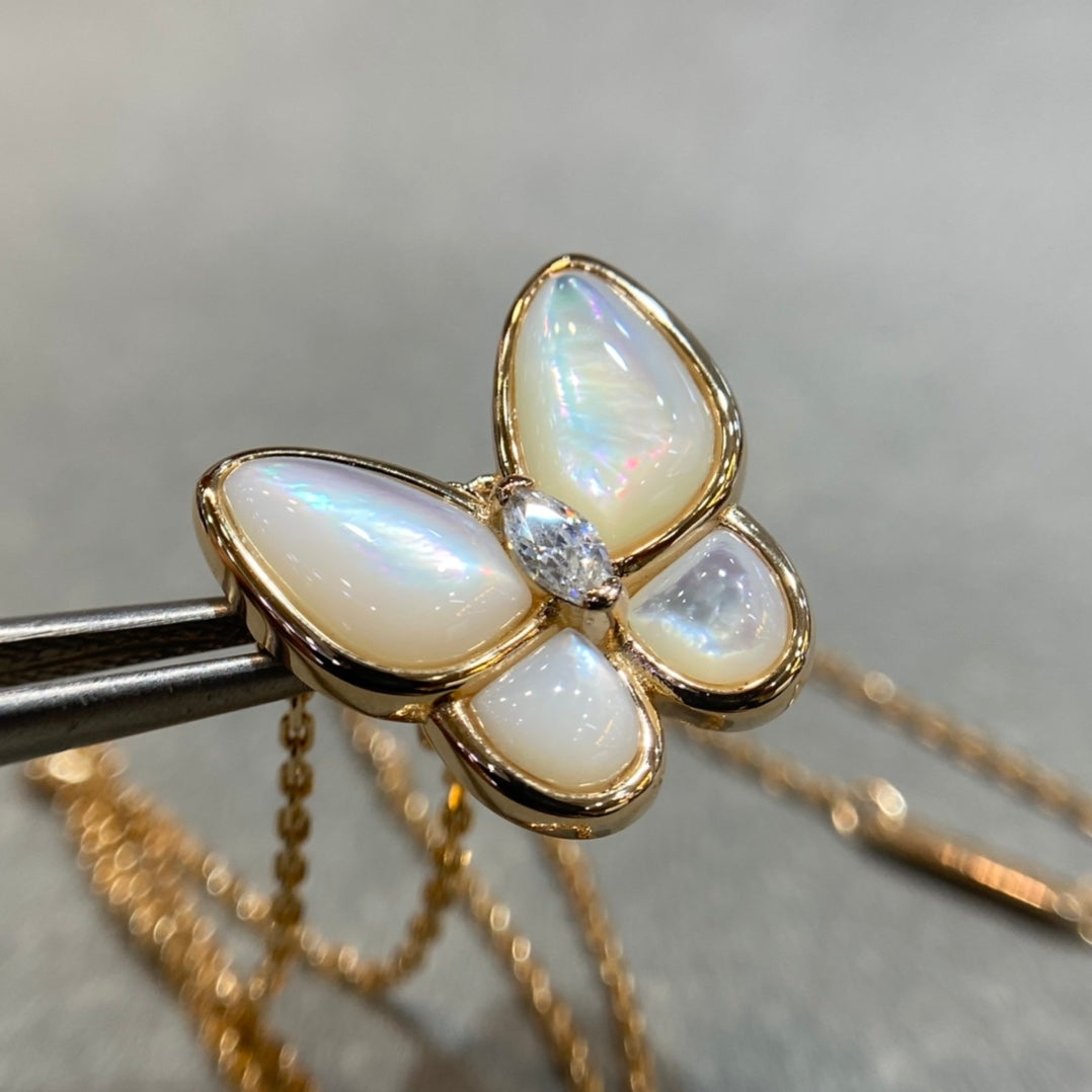 [⭐Shinejoy]BUTTERFLY MOP DIAMOND NECKLACE