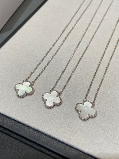 [⭐Shinejoy]CLOVER MEDIUM SILVER WHITE MOP NECKLACE