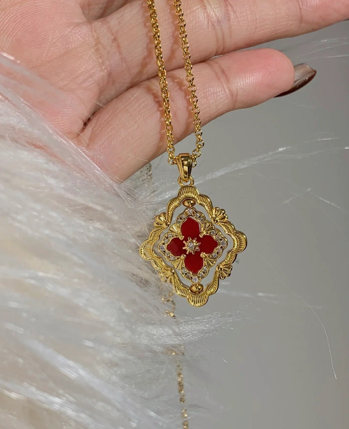 [⭐Shinejoy] B.C.L ENAMEL ROTATING SINGLE-DIAMOND NECKLACE（Various colors）