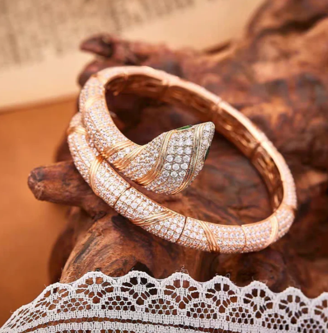 [⭐Shinejoy]HAUTE COUTURE GOLD SERPENTI BRACELET