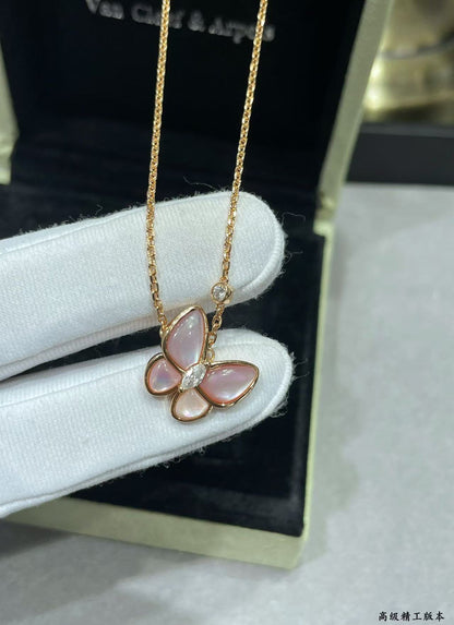 [⭐Shinejoy]BUTTERFLY PINK MOTHER-OF-PEARL DIAMOND NECKLACE