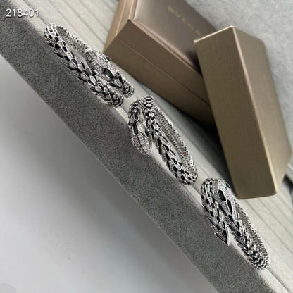[⭐Shinejoy]NEW OBSIDIAN & DIAMOND SERPENT BRACELET
