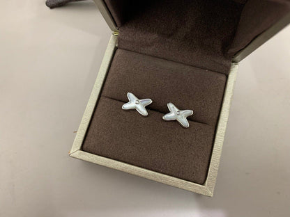 [⭐Shinejoy]JEUX DE WHITE MOP SILVER DIAMOND EARRINGS