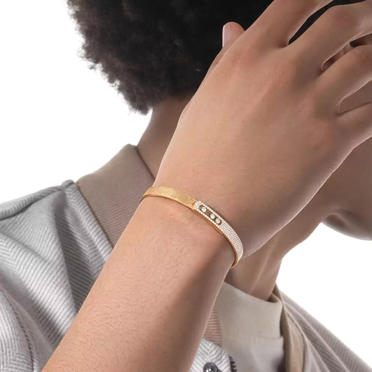 [⭐Shinejoy]Move Noa Ciselé half pavé bangle